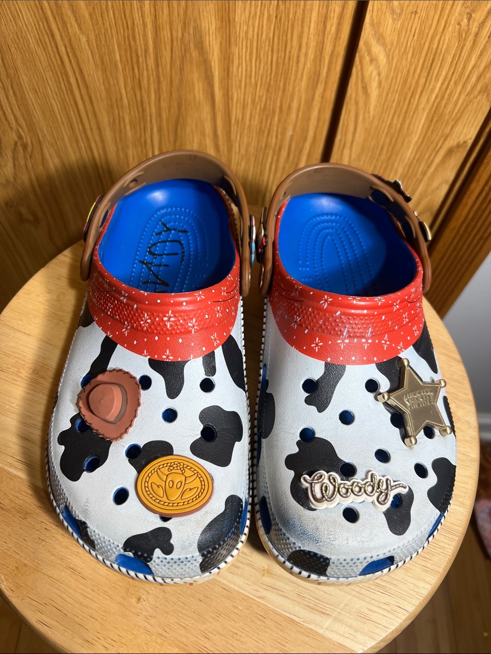 CROCS Kids Cow-Print Clog Sandals with Red Strap and Blue Insole